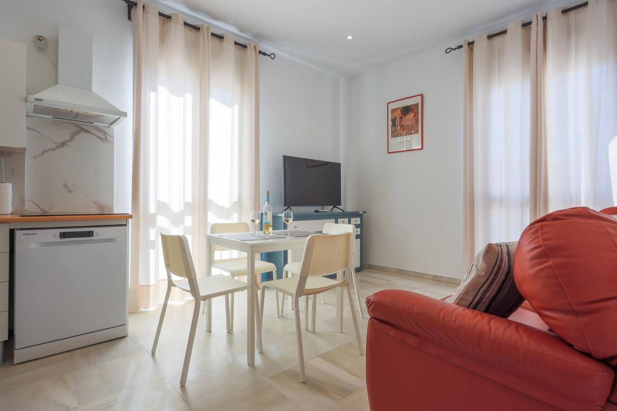 Apartamentos Los Cantaros Эль-Пуэрто-де-Санта-Мария Экстерьер фото