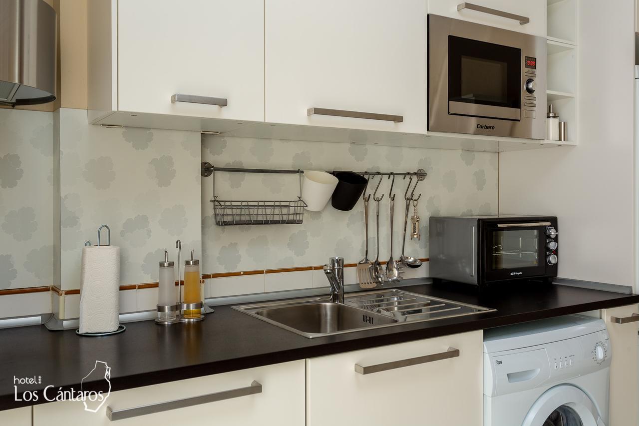 Apartamentos Los Cantaros Эль-Пуэрто-де-Санта-Мария Экстерьер фото