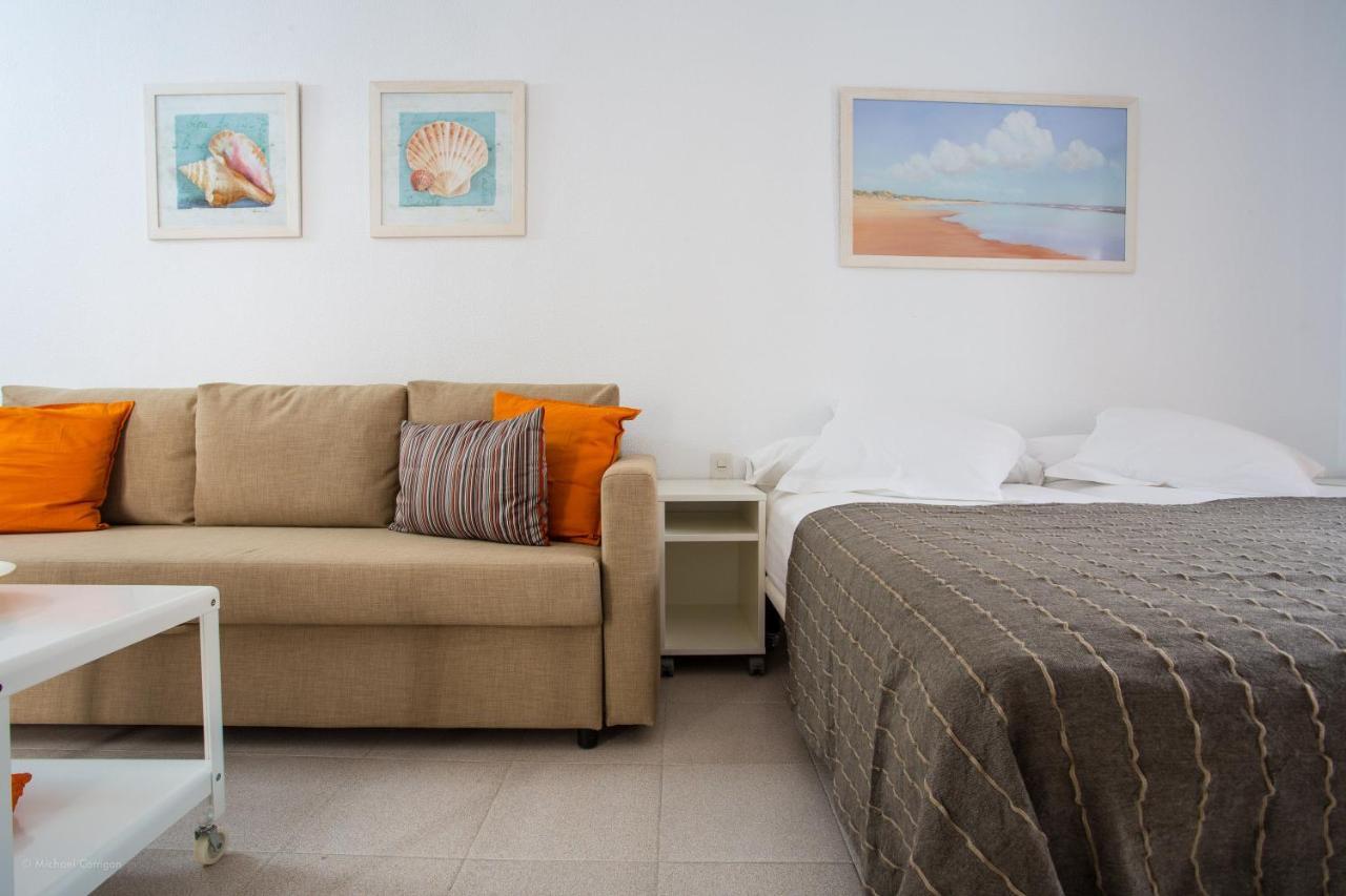Apartamentos Los Cantaros Эль-Пуэрто-де-Санта-Мария Экстерьер фото